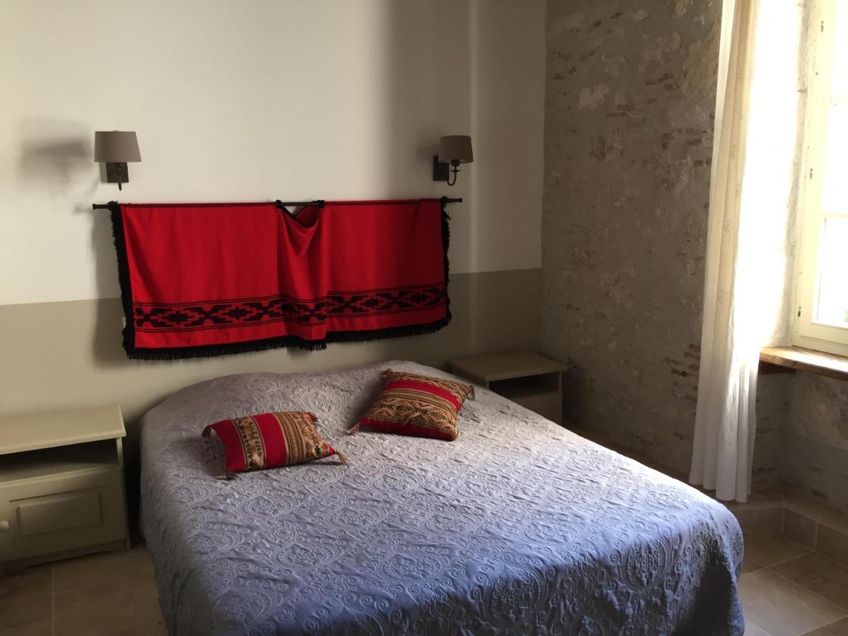 Les Huguets Bed and Breakfast Villeneuve-sur-Lot Buitenkant foto