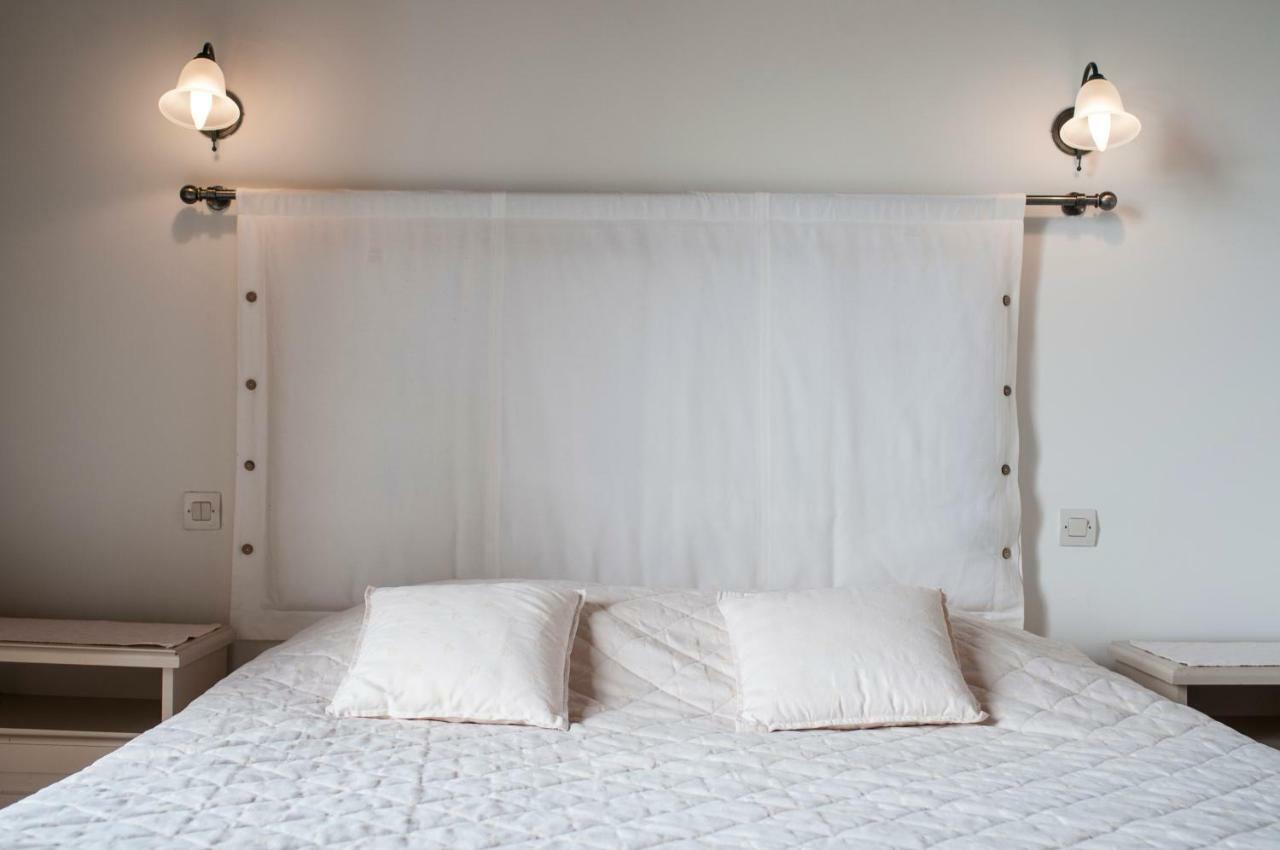 Les Huguets Bed and Breakfast Villeneuve-sur-Lot Buitenkant foto